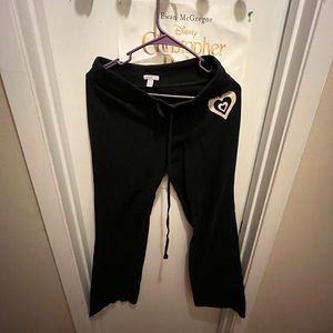 Small old navy sweatpants black with hearts